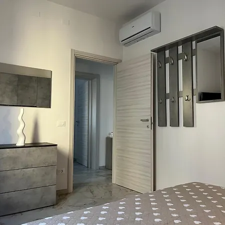 Orchidea Apartment *